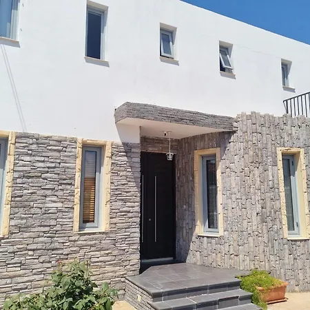 Impeccable 3-bed In