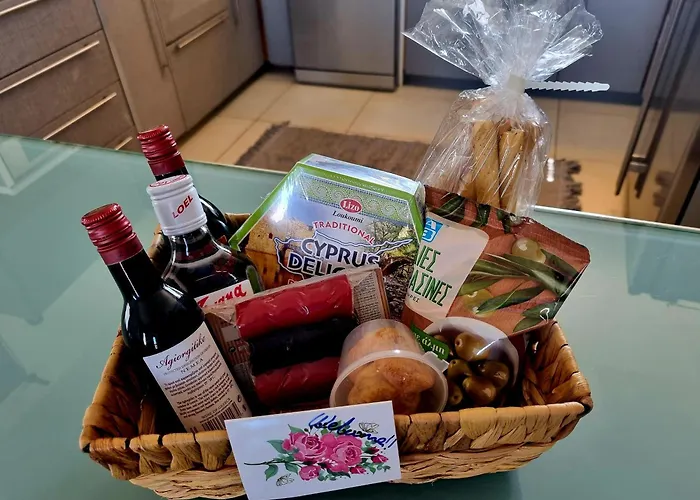 Βίλα Impeccable 3-bed In *