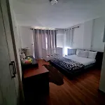 Impeccable 3-bed In
