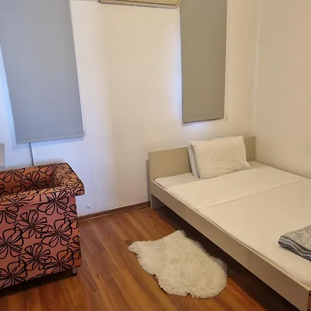 Impeccable 3-bed In ニコシア